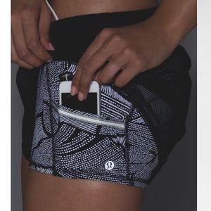 Lululemon City Sky Run By Short